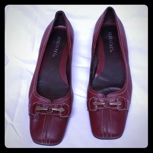 Ladies Flats
